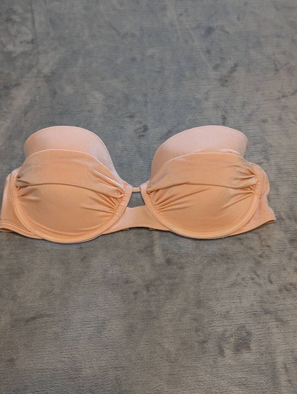 Victoria's Secret Bikini Top Womens 34D Peach Coral Underwired Padded Strapless